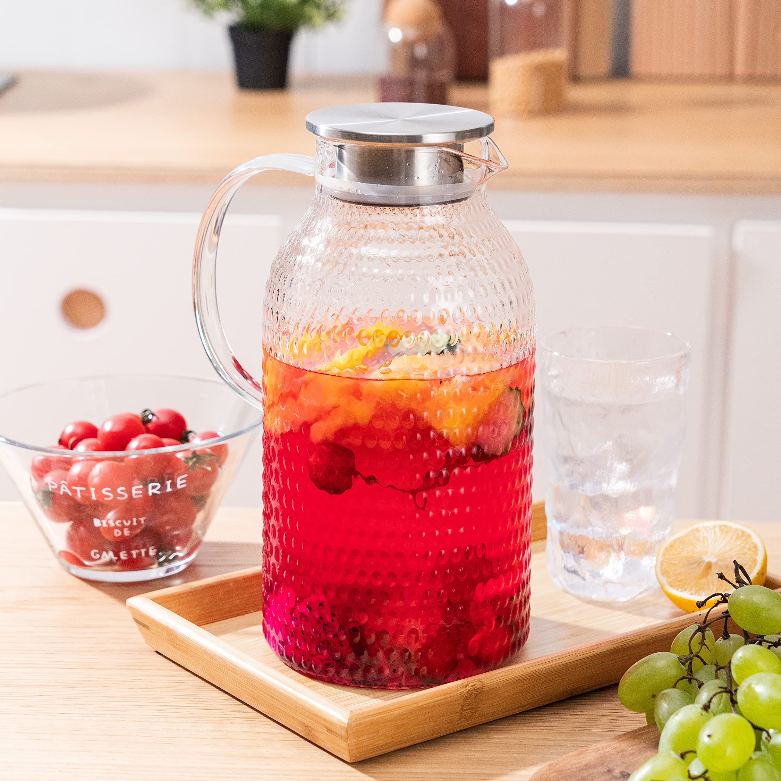 Karafu 100 Oz Borosilicate Glass Pitcher with Lid, Hot Cold Water Tea Jug